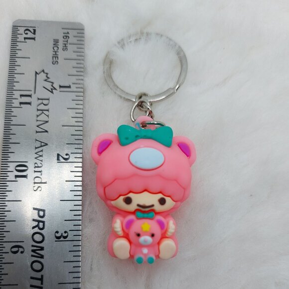 2/$19 My Melody pink keychain - Picture 3 of 6